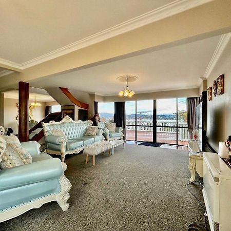 Premium Lake View Home 로토루아 외부 사진