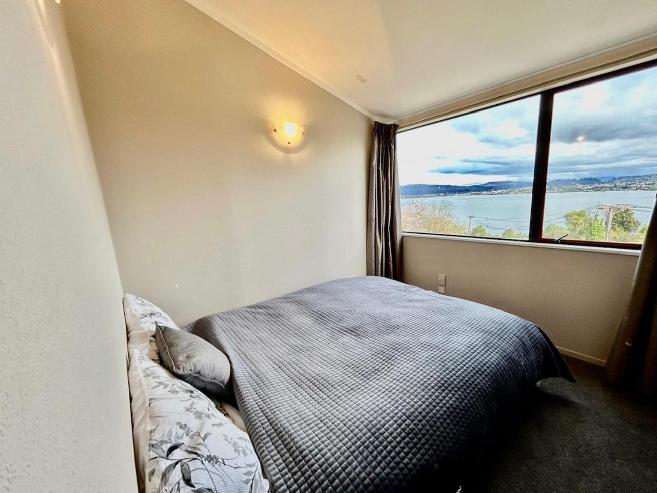 Premium Lake View Home 로토루아 외부 사진